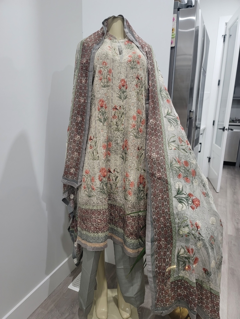 Ethnic Indian Wear Floral Embroidered Long Sleeve Suit in Sage Green and Coral